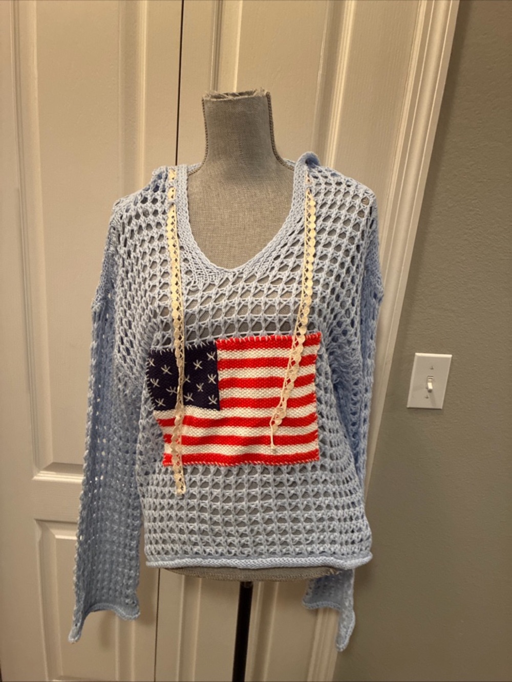 Pol ladies American flag open knit crochet sweater